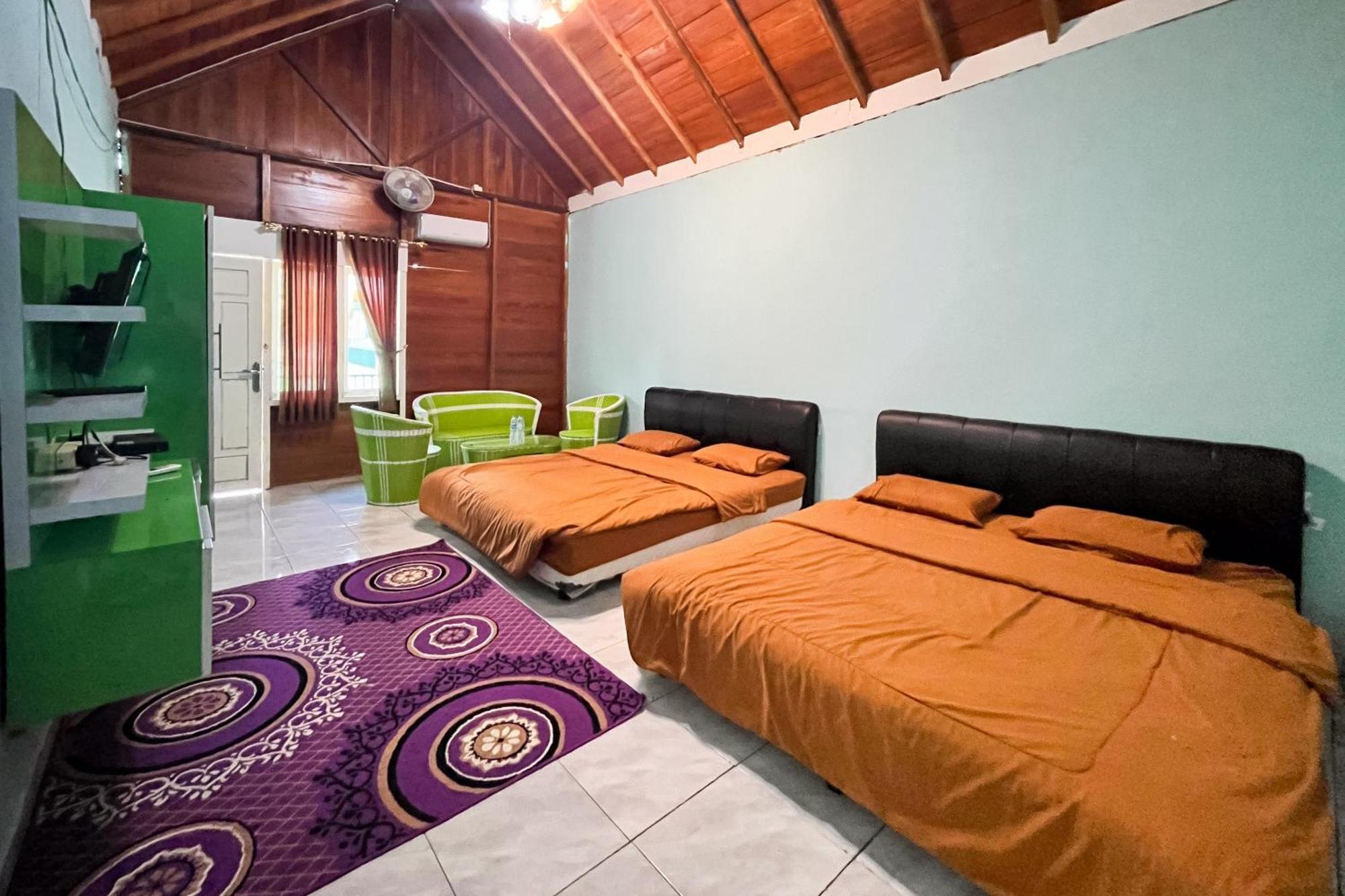 Reddoorz At Villa Waterfun Favour Pagar Alam Pagaralam Экстерьер фото