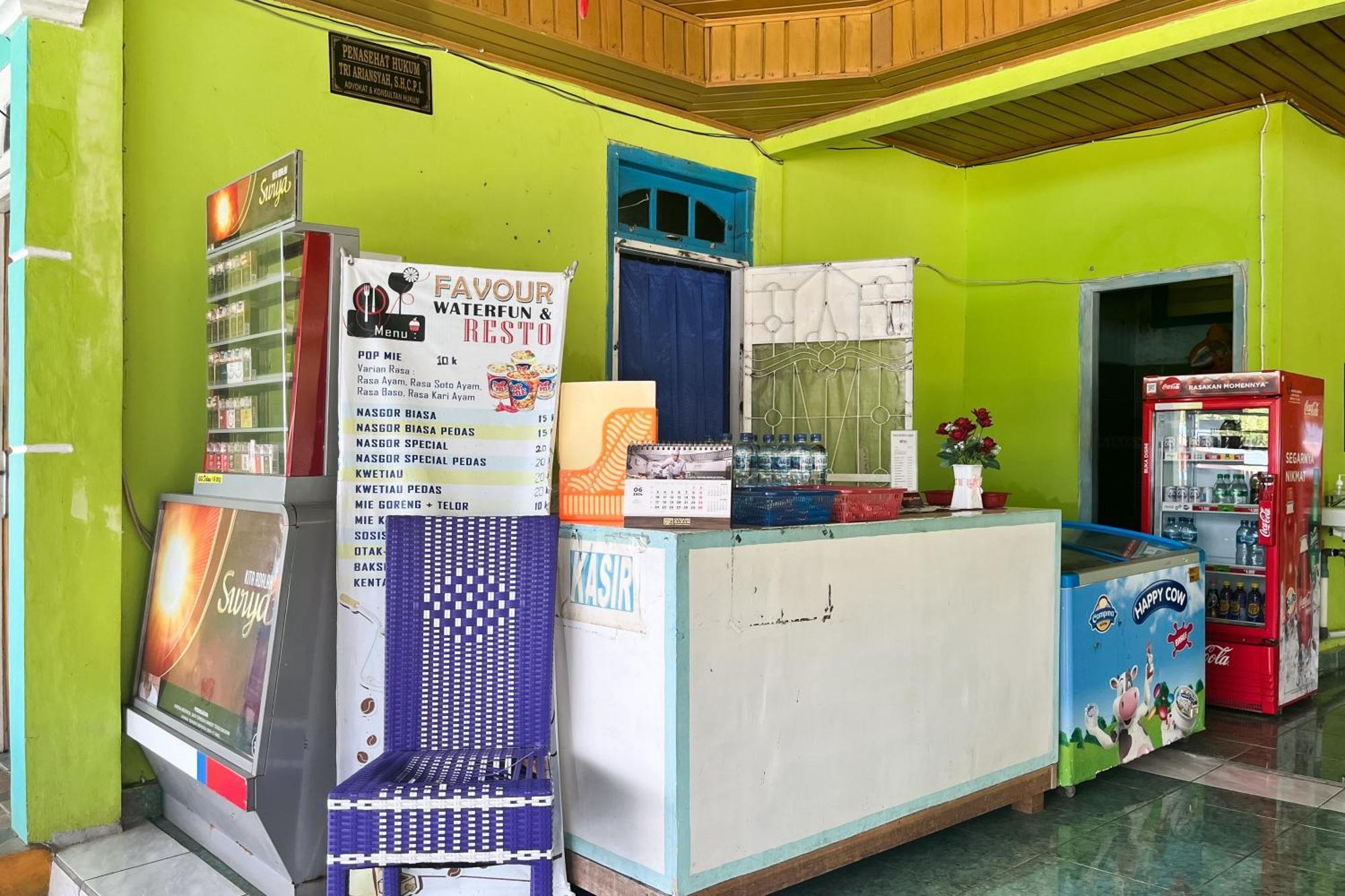 Reddoorz At Villa Waterfun Favour Pagar Alam Pagaralam Экстерьер фото